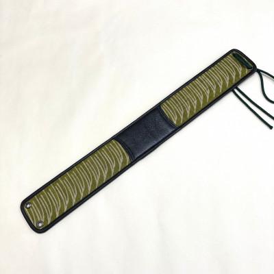 ふるさと納税 豊見城市 《ウージ染め》三線胴巻き(ティーガーザワワ) |  | 01