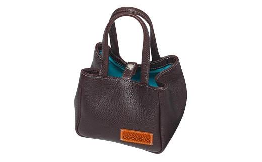 
            「三嶋柄入り」ハンドメイド 牛革ミニバッグ(小)＜こげ茶＞ ハンドメイド 牛革 ミニバッグ やわらか牛革 裏地 は 綿 を使用 かわいい おしゃれ レディース シンプル 贈り物 ギフト プレゼント 手提げ バック
          