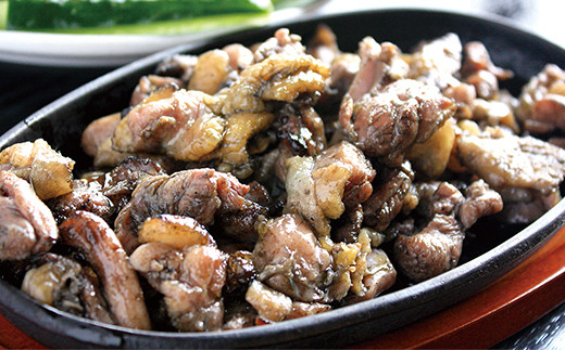 「鶏の炭火焼き」10パックセット 合計1kg 国産 割烹あかのや 鶏肉＜1-200＞