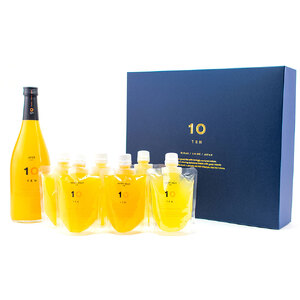 愛媛 みかん 果汁 100% ストレート ジュース と ゼリー の ギフト セット 720ml 1本 と ゼリー 6個 10 FACTORY |みかん 柑橘 手提げ袋付 オレンジ 国産 贈答 内祝い 