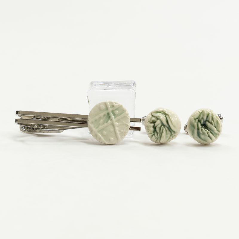 【ふるさと納税】陶器タイピンセット（タイピン・カフス）SH-MNC202　 工芸品 タイピン　カフス ビジネス 半磁器