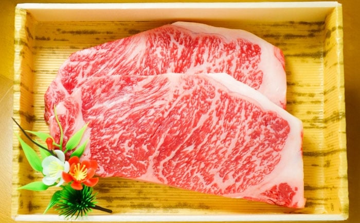 あかうし ロース ステーキ あか牛 赤牛 肉 大賞 100% にく niku ブランド 旨み 熊本県 菊陽町 定期便
