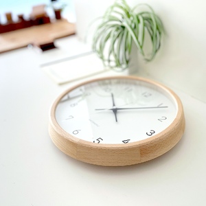 KATOMOKU muku clock 13≪km-104NARC≫ビーチの木枠電波時計(ナチュラル)【B-40】