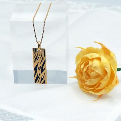 ふるさと納税 山梨県 K18地金　エナメル(ゼブラ柄)ネックレス　HH018176 |  | 02