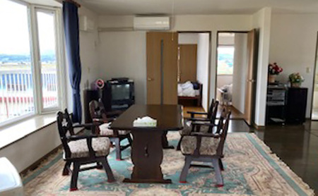 宿泊券 《countryside FURANO》 上富良野町 民泊 1泊 最大8名 素泊まり ≪3～5月/9～11月≫【 宿泊利用券 宿泊 旅行 1泊 】 北海道 上富良野町