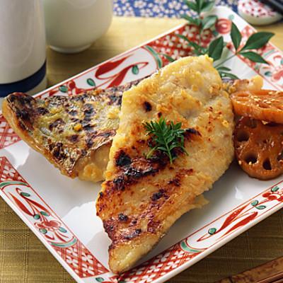 ふるさと納税 中間市 九州産　天然さわら味噌漬　7切セット　電子レンジ対応　個包装で便利