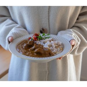 【ギフト仕様】妊婦さんたちのために野菜とフルーツで作ったビーフカレー 6食セット【092D-016】