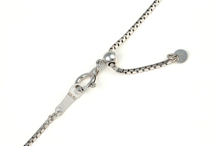 【一点もの】ダイヤモンド（0.64ct）K18WGペンダント　R57　K05088-H