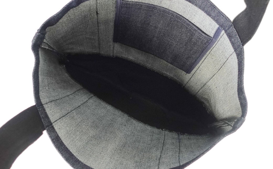  inBlue デニムトートバッグ 【マチなし・インディゴ×ブラックデニム切り替え】