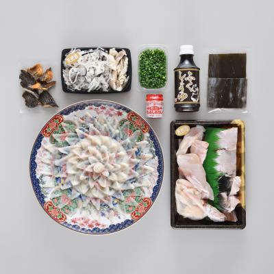 ふるさと納税 下関市 国産天然とらふぐプレミアムセット (4人前) 冷蔵 ふぐ刺身 ふぐ鍋 指定日必須 FR013 |  | 01