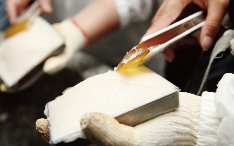 蒲鉾 紀州名産 「なんば焼」 300g×4枚 化粧箱入/かまぼこ カマボコ 練物 ギフト 贈り物 初節句 内祝い お祝い お返し 母の日 父の日 お中元 敬老の日 おつまみ 惣菜【nym102】_イメ