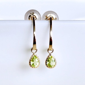 【ジュエリー】K10 イエローゴールド ペリドット 揺れる ピアス 保証書付 SR-2223　 242-001-c