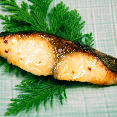 ふるさと納税 新温泉町 魚屋さん自家製　漬け魚詰合せセット粋(西京漬けと塩麹漬け)兵庫県新温泉町　 |  | 02