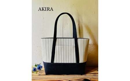 【2026年6月上旬発送開始】【 AKIRA オリジナル】【マツコの知らない世界 で紹介されました！】大きなトートバッグ レディスショルダータイプ ストライプ×濃紺デニム A4対応 大きい 大容量 軽量 軽い 横型 日本製 キャンバス 肩掛け 通勤 通学 上質 カジュアル オシャレ シンプル レディース カバン 鞄 バック