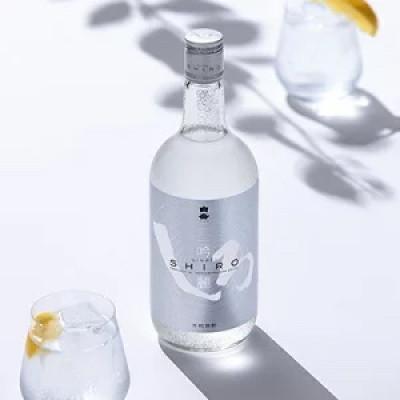 ふるさと納税 多良木町 本格米焼酎 金しろ・銀しろ くまモン2本セット |  | 02