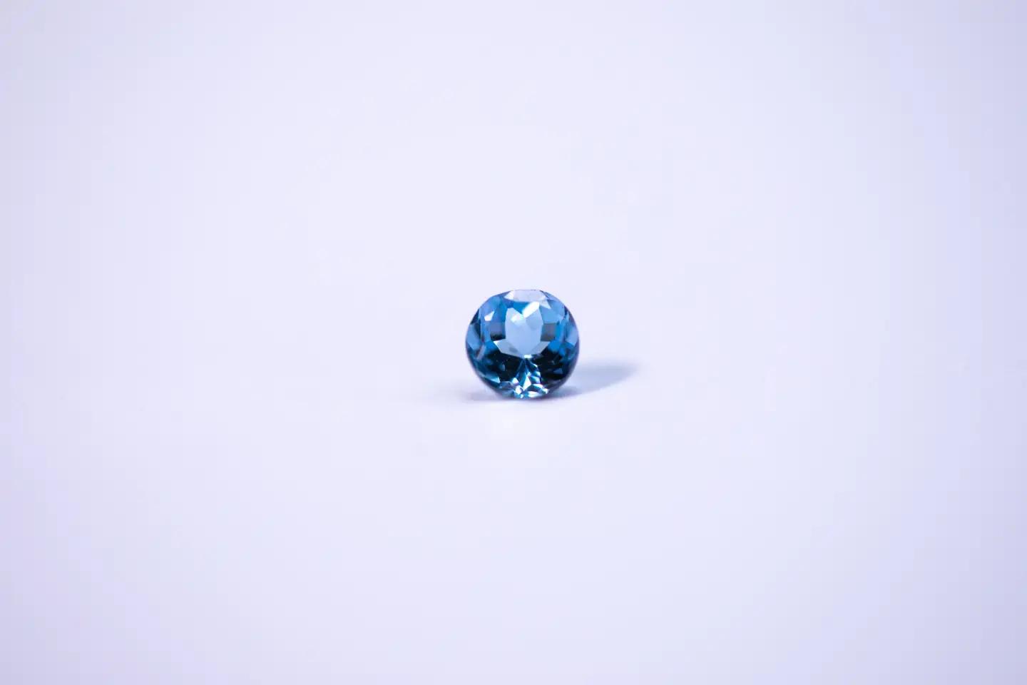 オリオンレースシングルピアス　アクアマリン　MB1013