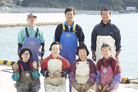 ≪先行予約≫【訳あり規格外品】三陸広田湾の殻付き牡蠣20個 生食用