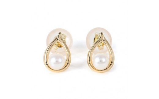 1100Ｋ18ＹＧあこや本真珠ピアス　しずく　K18　イエローゴールド　あこや真珠　ピアス　伊勢志摩　アクセサリー　ジュエリー　フォーマル　カジュアル　ギフト　伊勢市　１８金　しずく　プチ