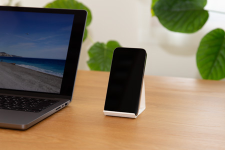 和紙のスマホスタンド iPhone 16 Pro Max 対応 ホワイト 岩手県奥州市産 バンドシー Bandc for iPhone 16 Pro Max, 15 Pro Max, 14 Pro M