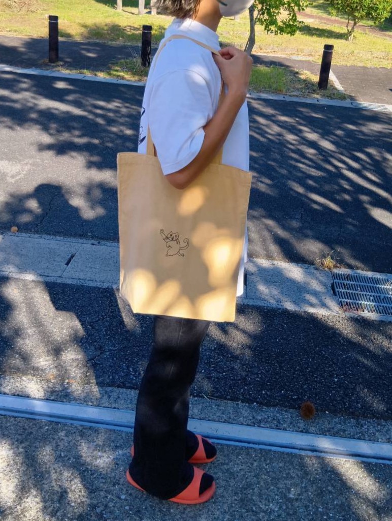 陶土バッグ １点【カラー：鬼板】トートバッグ 鞄 カバン 知多木綿 雑貨 ファッション 可愛い オシャレ 猫 ねこ 土 常滑の土 愛知県 常滑市