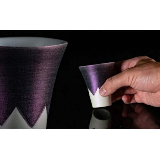 【おみやげグランプリ観光庁長官賞】有田焼 麟Lin 富士山ショットグラス 2個セット (Blue & Purple)【金照堂】ショットグラス ウイスキーグラス 高級食器 有田焼 ギフト 贈答 プレゼン