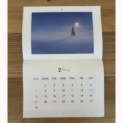 ふるさと納税 美瑛町 写真家 坪井 智洋 美瑛の風景 2027年壁掛けカレンダー |  | 01