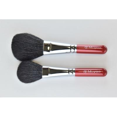 ふるさと納税 熊野町 熊野筆 パウダー・チークブラシ2本セット 灰リス・粗光峰混毛　MR-95-HS |  | 01