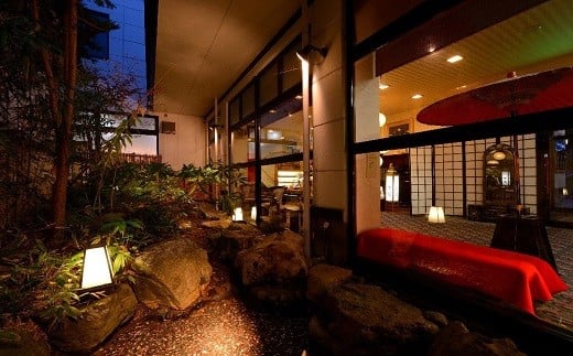 源泉露天風呂付き特別室　花巻温泉 割烹旅館 廣美亭ペア宿泊券「花霞（はながすみ）」 【544】