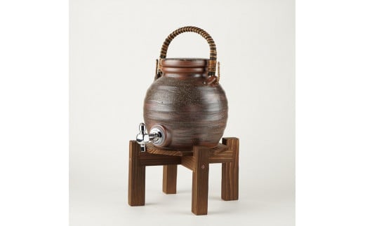 
【信楽焼】 灰釉手付サーバー (コルク栓付／台付)(548-03)
