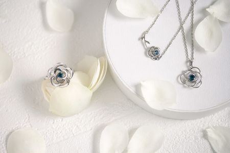 ネックレス レディース ジュエリー アクセサリー pt950 【Blue Rose Pt トパーズ 】