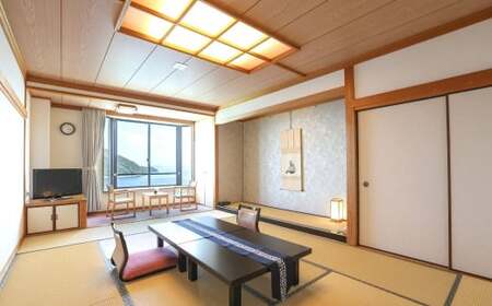 【温泉総選挙2025 絶景部門 全国1位】島のワインを島のホテルで。清風館の「凪ぎ会席」宿泊券(1名様) / 夕食時に島のワインを味わえるプラン
