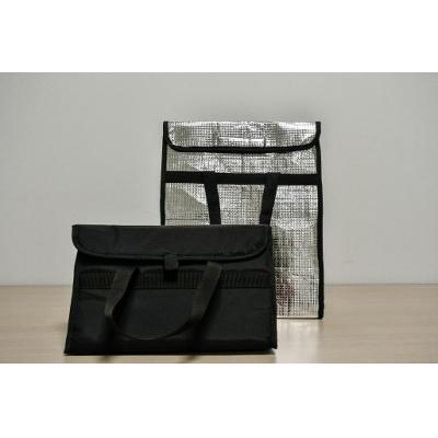 ふるさと納税 境町 アウトドアやコンビニ買い物に!保冷バック大小 サイズ(各1個)セット |  | 01