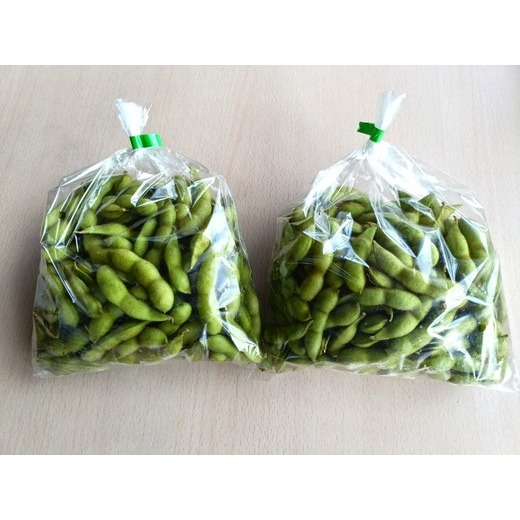 令和7年産 京都亀岡産 黒枝豆 1kg 期間限定 大粒 黒豆 お取り寄せ おつまみ えだまめ 冷蔵でお届け ※2025年9月中旬～10月下旬頃に順次発送予定 ※北海道・沖縄・離島への配送不可