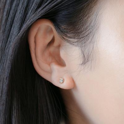 ふるさと納税 大津市 【18金イエローゴールドダイヤモンドピアス】0.2ct 6本たてづめ 長く愛せる 大人ラグジュアリー