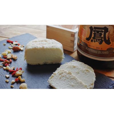 ふるさと納税 上砂川町 3町コラボセット(チーズ2種・白ワイン1本・地酒1本) |  | 01