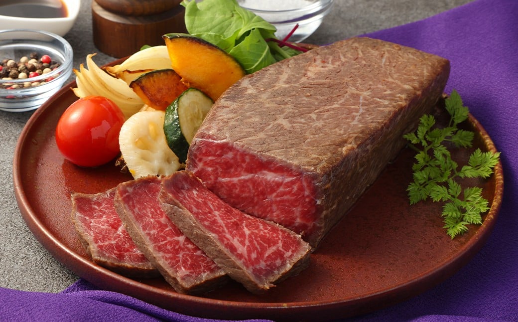 【A4ランク】長崎和牛 ローストビーフ 約500g ／ 国産 和牛 牛肉 お肉 モモ肉 もも ブロック タレ付き 長崎