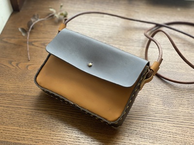 2way オーガニック レザー バッグ キャメル × こげ茶 | 関口善大靴工房 ショルダーバッグ 革 天然原料 オーガニックレザー ヌメ革 調布 東京都