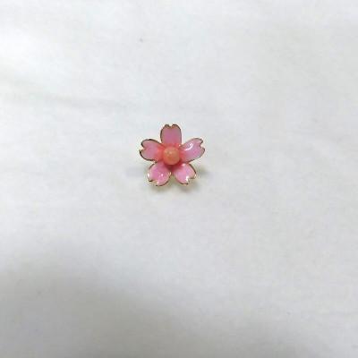 ふるさと納税 伊勢市 珊瑚ピンブローチ・さくら(深海珊瑚)2118 |  | 01