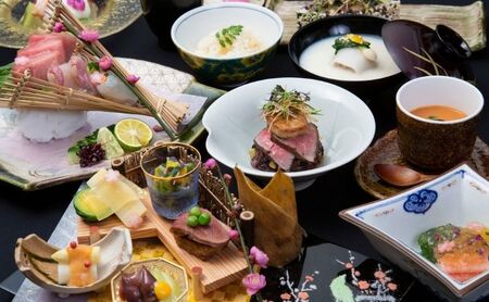 サンシャイン60 スカイレストラン【天空の庭　星のなる木】 懐石ランチ 蒼天Bペア食事券 レストラン ランチ お食事券 チケット 利用券 懐石料理 日本料理 和食 東京都 池袋 