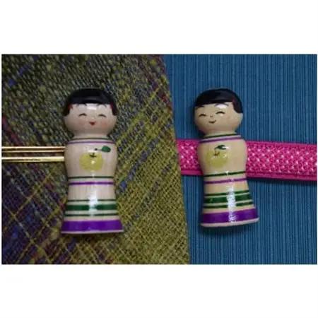 「こけス」ネクタイピン＆帯留め(緑りんご)_装飾品・工芸品     装飾品・工芸品  服飾小物 _【1238405】