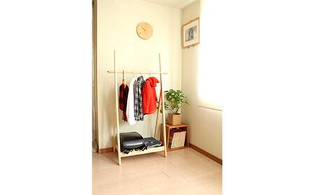 子どもラック （W:75.5×H:130×D:41cm） 【 旭川家具 北海道 旭川市 木製 家具 高さ調節OK 3段階調節 コート掛け ハンガーラック 洋服掛け 木製ラック トレー 鞄置き ズボン置