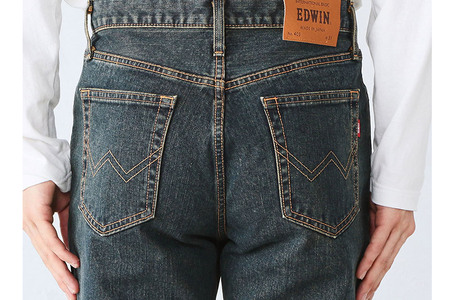 EDWIN インターナショナルベーシック 403 ふつうのストレートパンツ【33インチ・中色ブルー】E403-40-33
