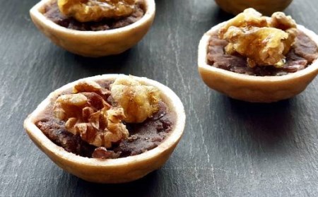 【数量限定】くるみ最中 8個入 | 中津菓子かねい 常温発送 和菓子 お菓子 和スイーツ くるみ饅頭 もなか 大分県 中津市
