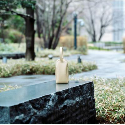 ふるさと納税 香芝市 グラブ革　ハンドバッグ　クリーム