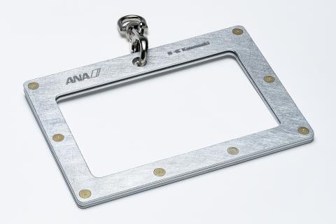 264 【ANA限定】B767 川重・ANAコラボアップサイクルパスケース横型