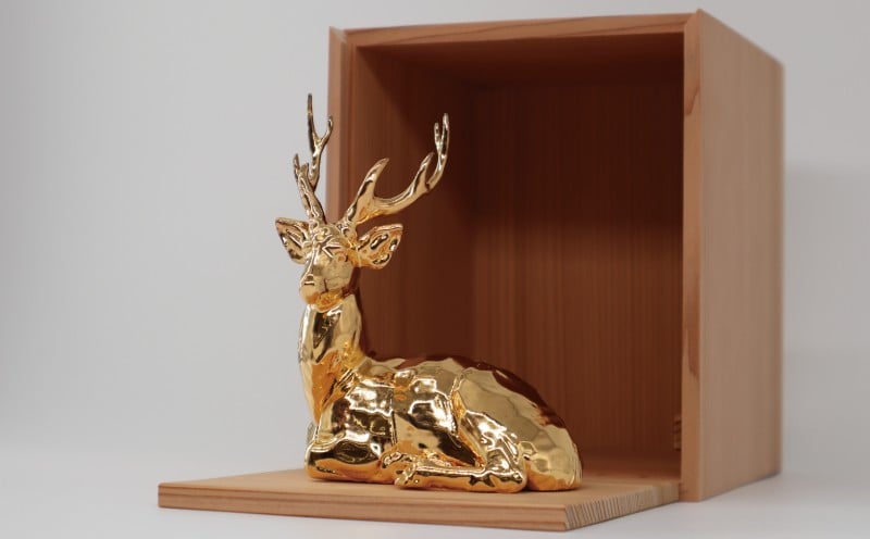 奈良一刀彫の金メッキレプリカ