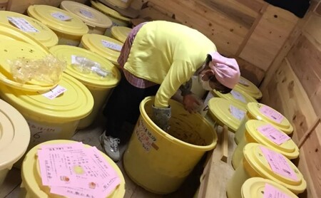 生米麹 セット 米麹味噌 800g × 2個 米麹 300g × 1袋 塩麹 400g × 1本 味噌 麹 麹味噌 味噌 調味料 味噌汁 熟成 手作り 冷蔵 冷蔵配送 静岡 静岡県 河津 河津町