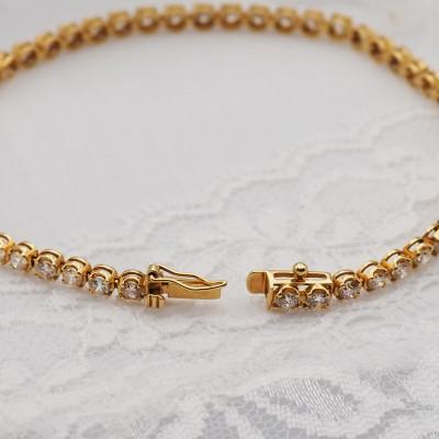 ふるさと納税 山梨県 K18 3.0ctダイヤモンドブレスレット　HH019165 |  | 02