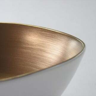 ARITA PORCELAIN LAB(アリタポーセリンラボ) ゴールド・三方なぶり鉢 有田焼 丼ぶり モダン 丼ぶり スタイリッシュ 丼ぶり ボウル 丼ぶり 麺鉢 A65-18_イメージ3