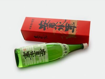 日本酒 本醸造 辛口 安東水軍 1800ml ×1本 お酒 酒 地酒 一升瓶 本醸造酒 清酒 アルコール ギフト プレゼント 贈答 男性 女性 送料無料 1800 1.8L 青森 青森県 鰺ヶ沢町